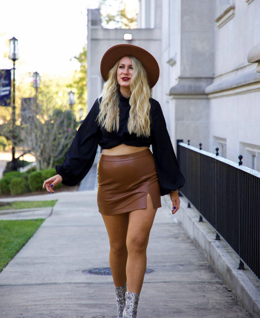 Black Bubble Sleeve Crop Top